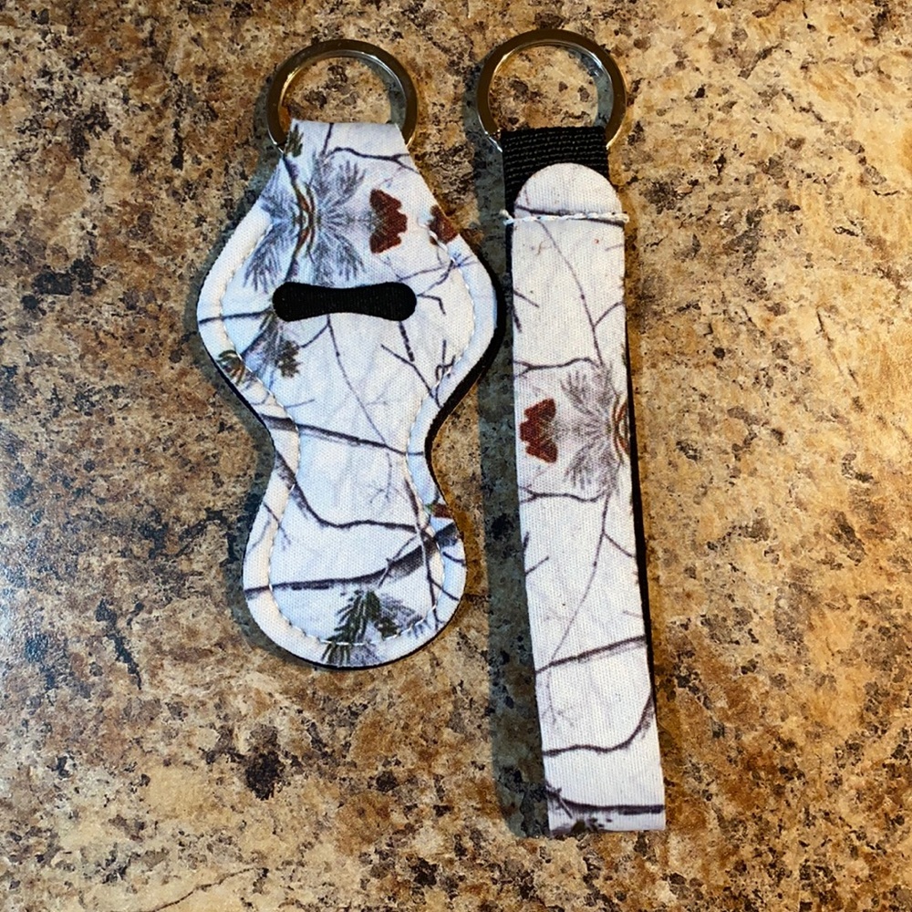 Two piece keychain set